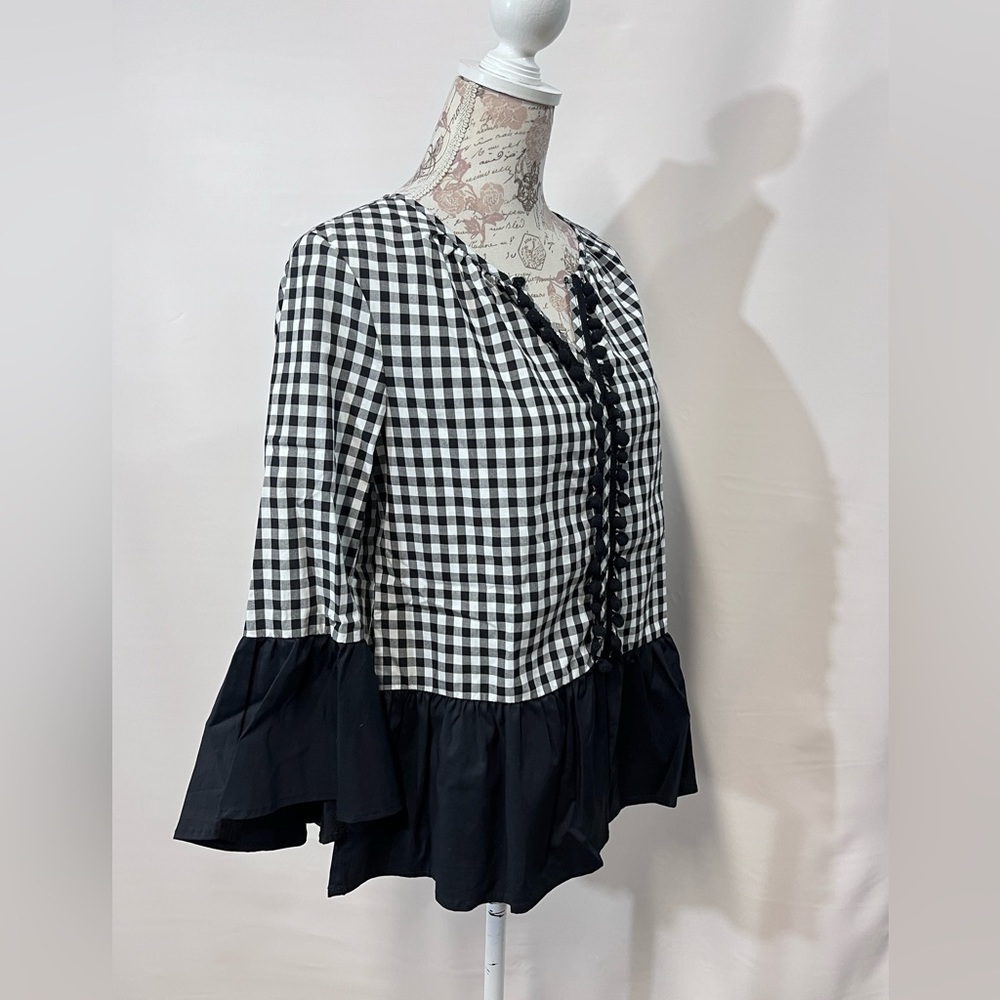 CUPIO‎ Black and white checkered ruffle accent top size S. - Picture 7 of 12